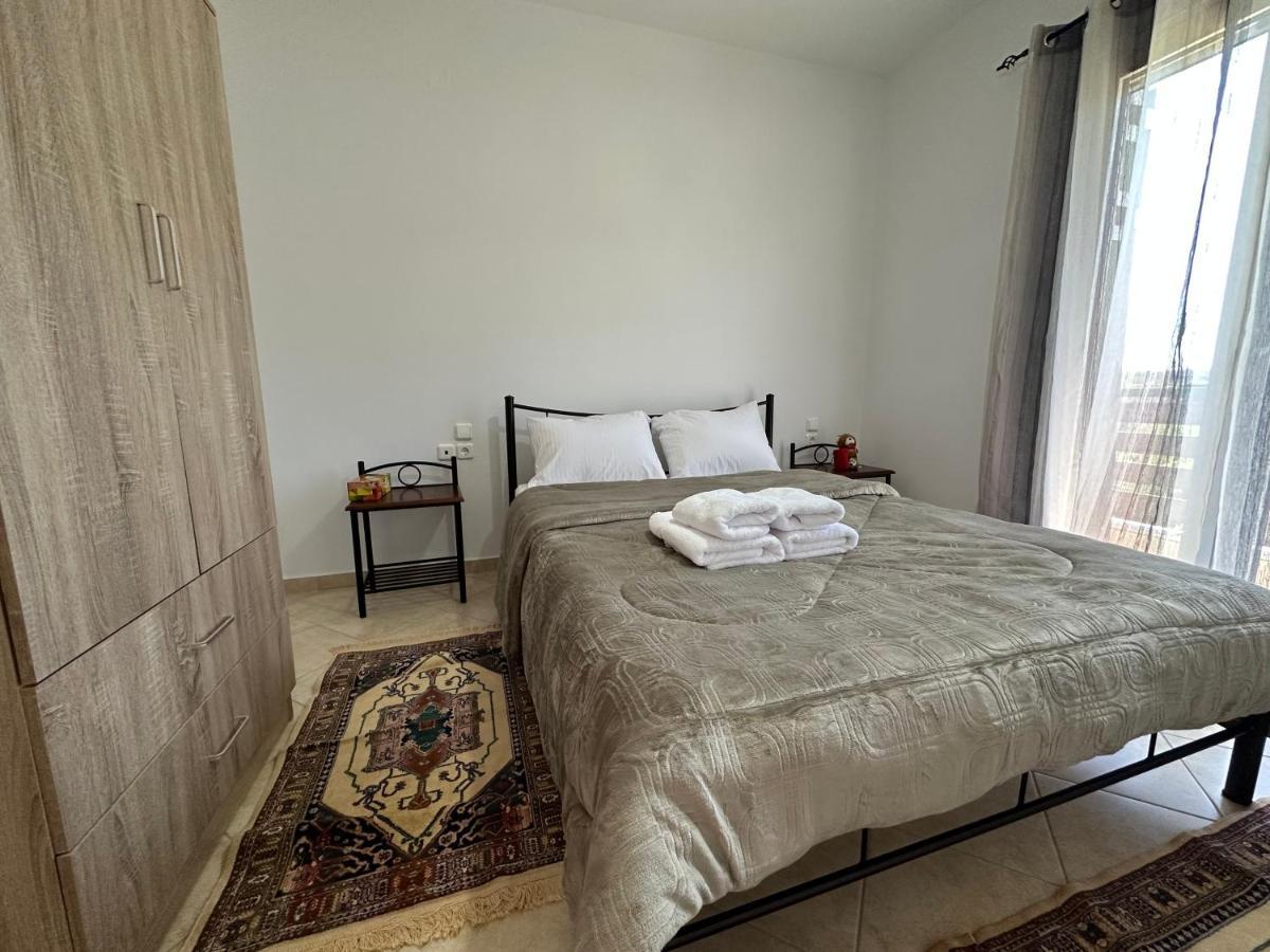 Georgia'S Guesthouse カランバカ エクステリア 写真
